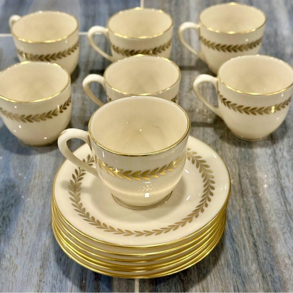 Lenox Gold and Cream Dinnerware Set